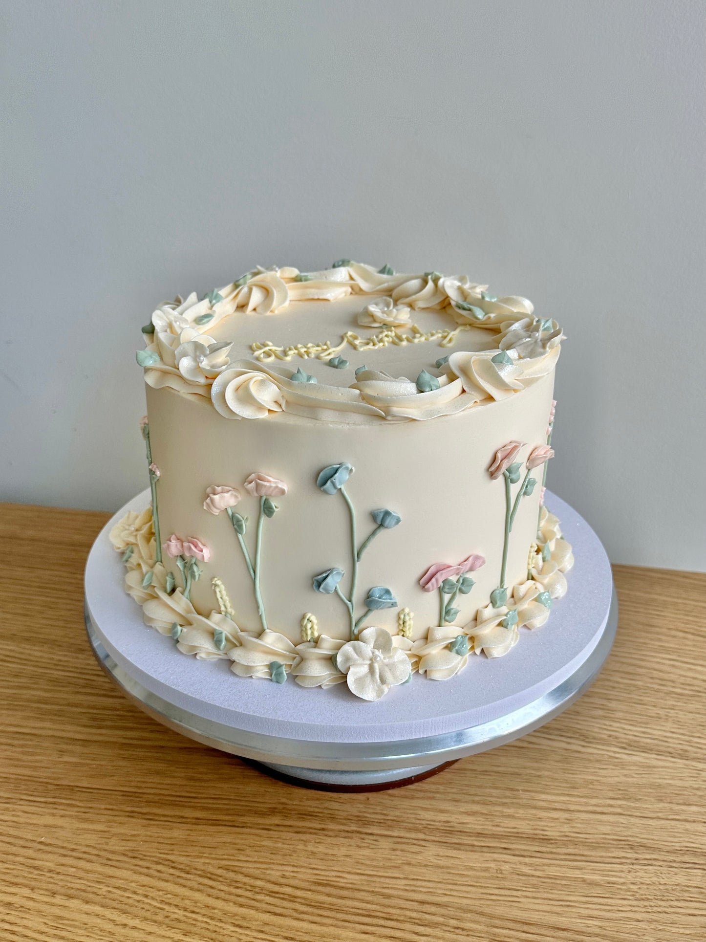 Wildflower Cake 8”